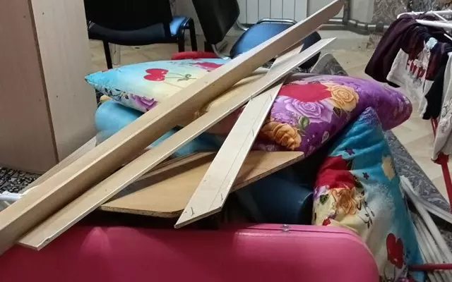 Разобрали квартиру, чтобы добраться до клопов!